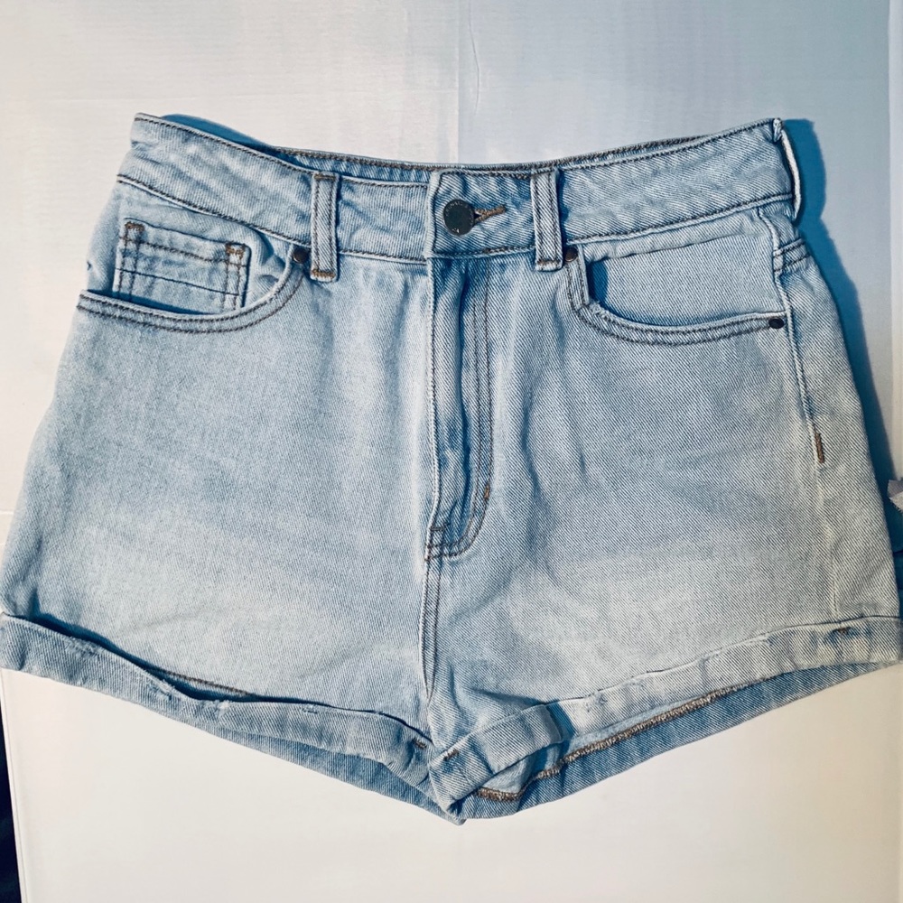 Kendall&Kylie Jean shorts